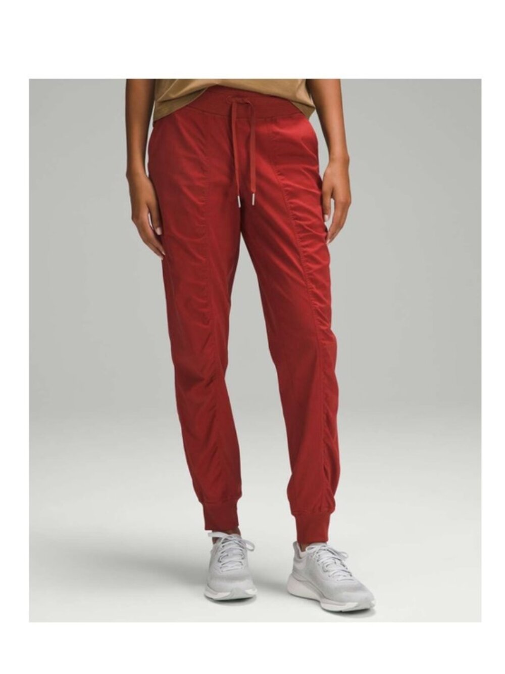 Lululemon Dance Studio Mid-Rise Jogger Full Length / Size 6 / Terra Orange